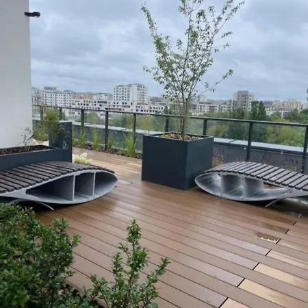 Airport ワルシャワ